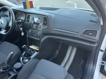 Renault  Megane  Tce 1000 cm3  115 Cp 2021  Benzina