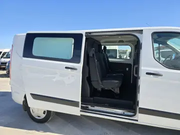 FORD TRANSIT CUSTOM 6 LOCURI DUBA L2H1