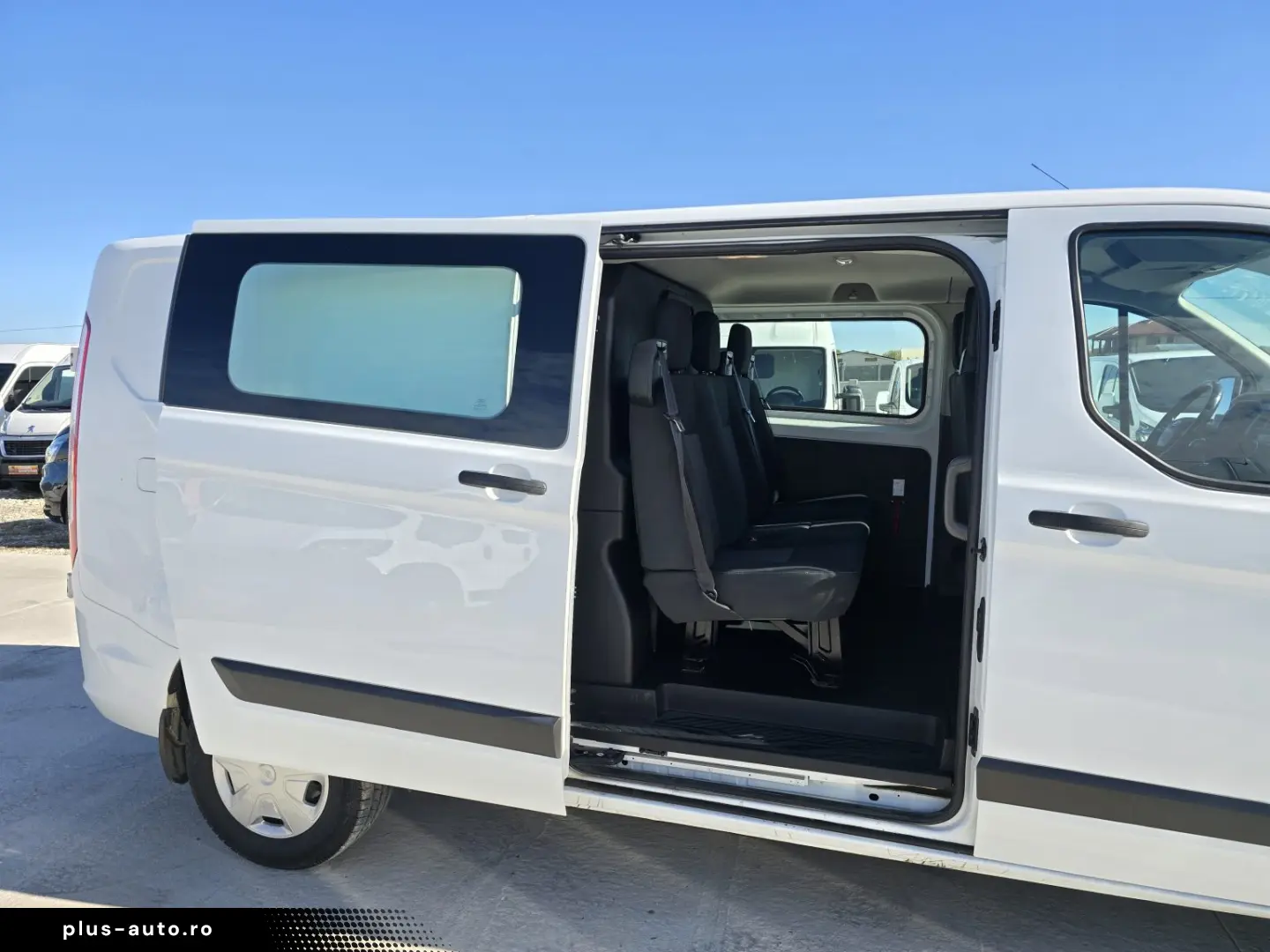 FORD TRANSIT CUSTOM 6 LOCURI DUBA L2H1