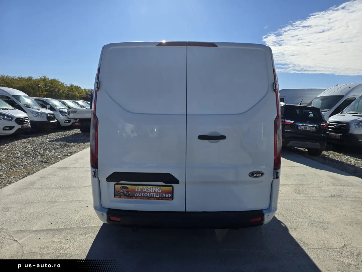 FORD TRANSIT CUSTOM 6 LOCURI DUBA L2H1
