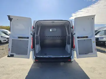 FORD TRANSIT CUSTOM 6 LOCURI DUBA L2H1