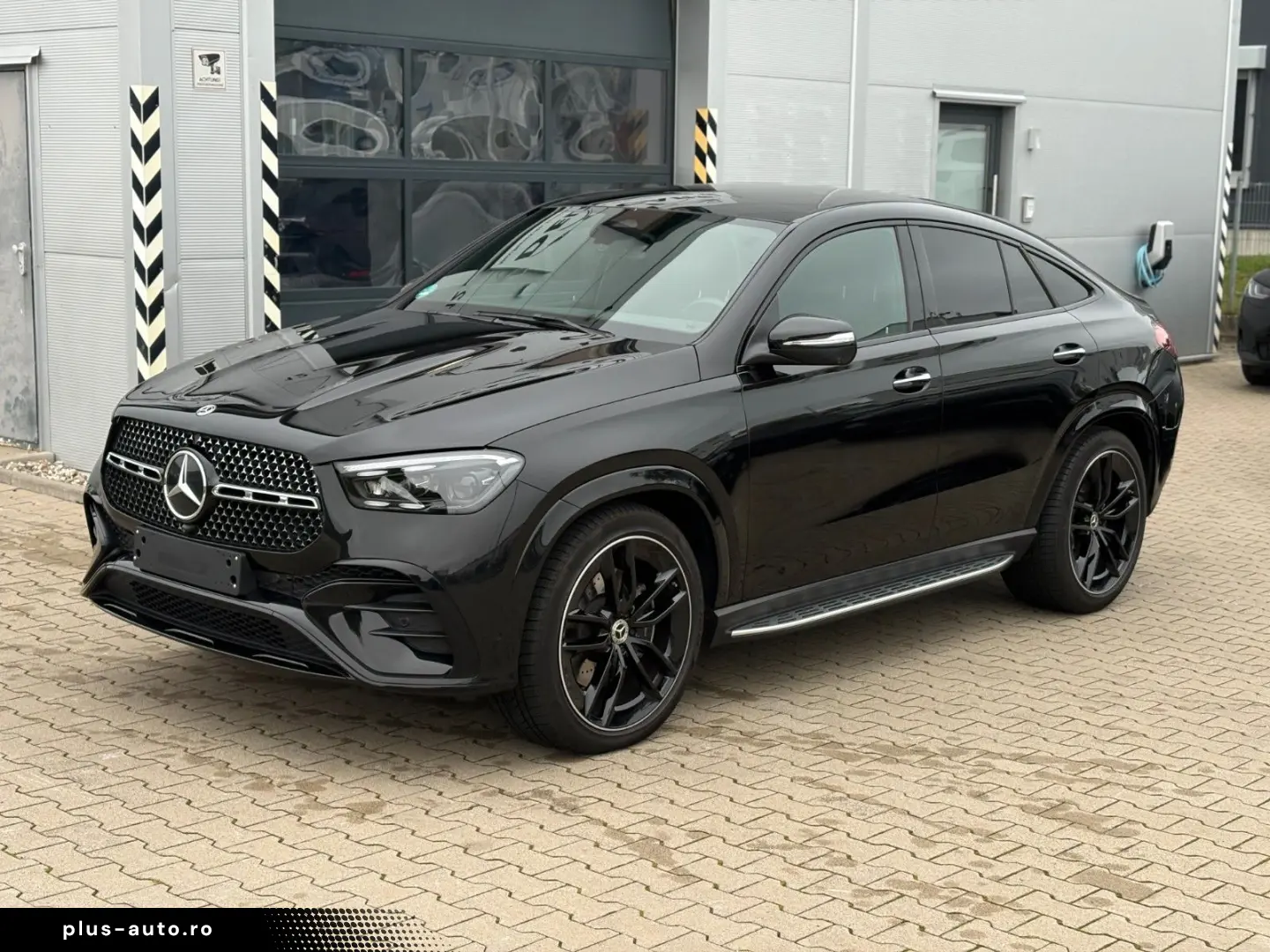 GLE 300 d 4M Coupe AMG Line Burmester Airmatic