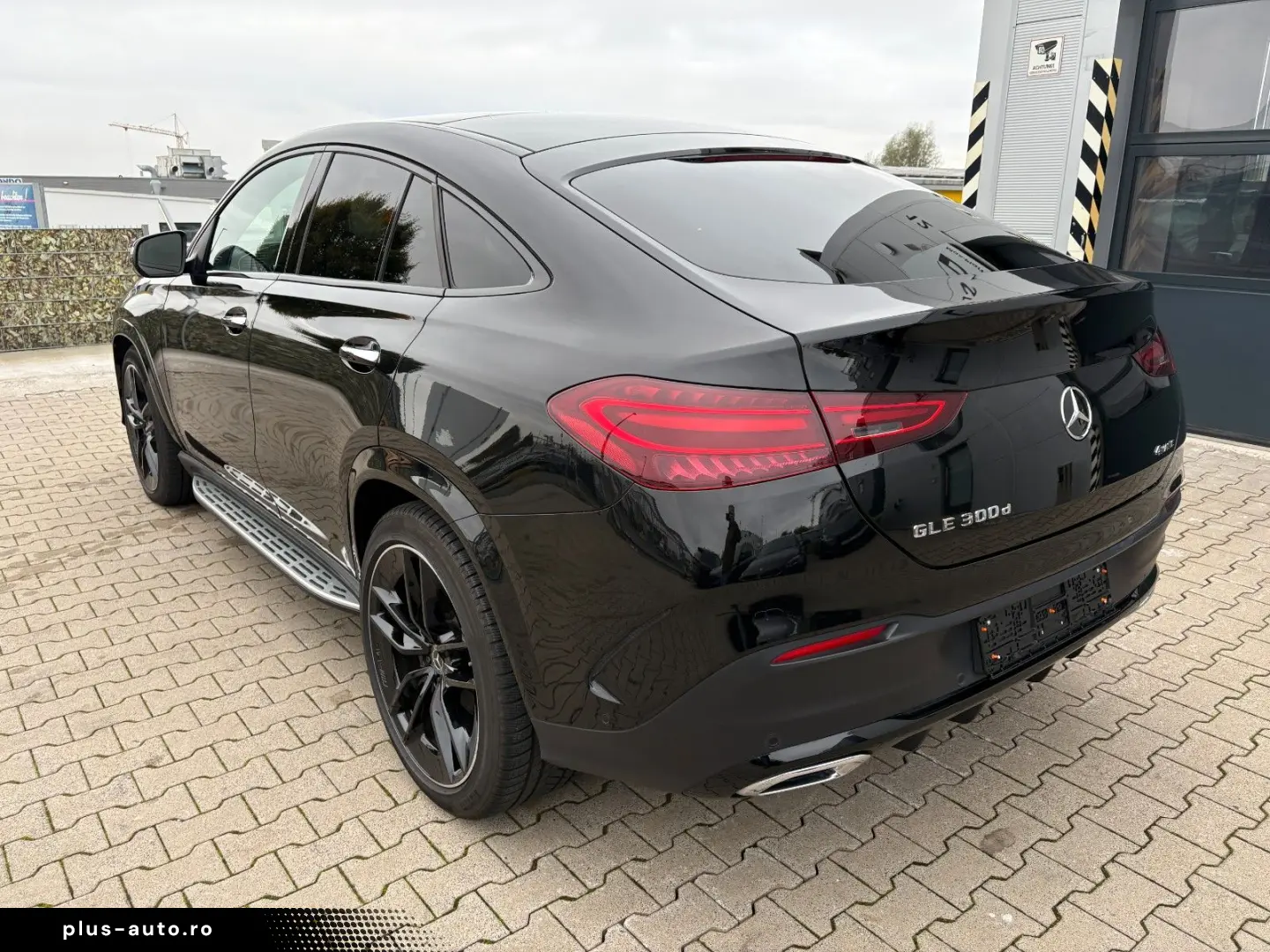 GLE 300 d 4M Coupe AMG Line Burmester Airmatic