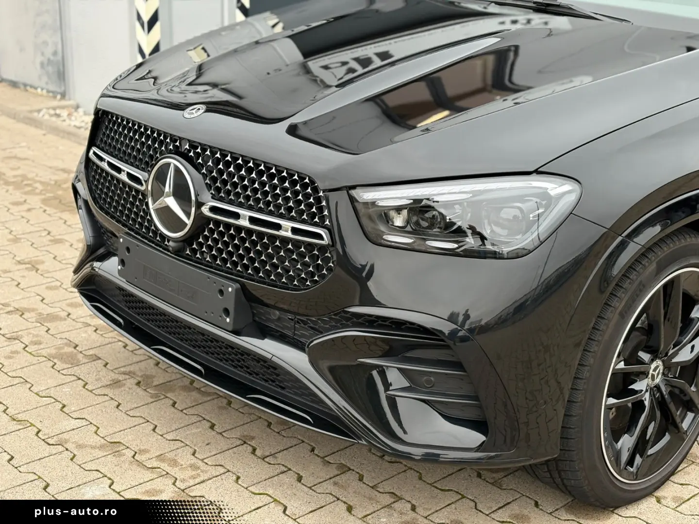 GLE 300 d 4M Coupe AMG Line Burmester Airmatic
