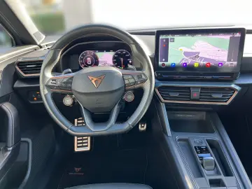 Formentor VZ 4Drive PANO AHK NAVI LED ACC LM19 A