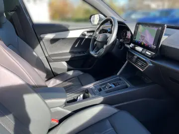 Formentor VZ 4Drive PANO AHK NAVI LED ACC LM19 A