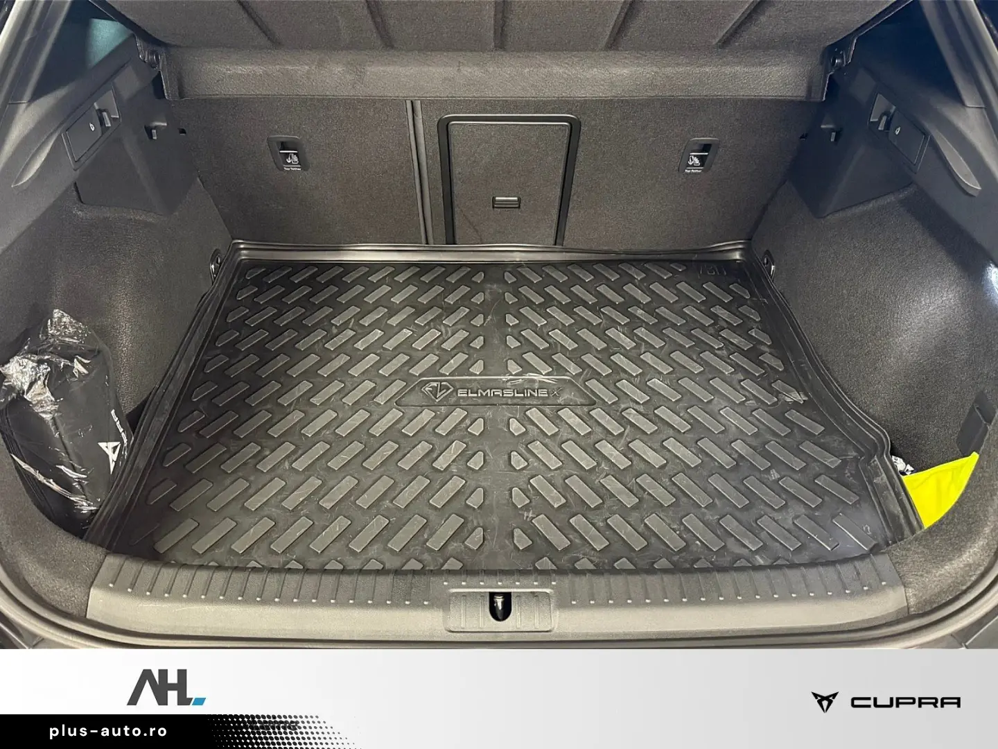 Formentor 2.5 TSI VZ5 4Drive DSG Matrix Navi Led