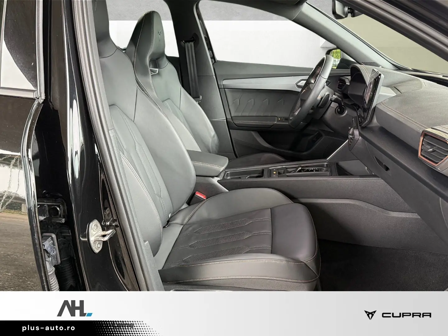 Formentor 2.5 TSI VZ5 4Drive DSG Matrix Navi Led