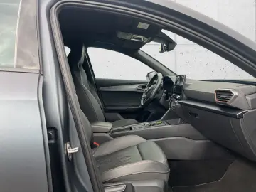 Formentor VZ5 4Drive 2.5 TSI Pano Navi Leder Kam