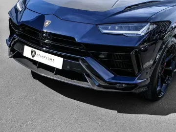 Urus Performante Blu Lacus
