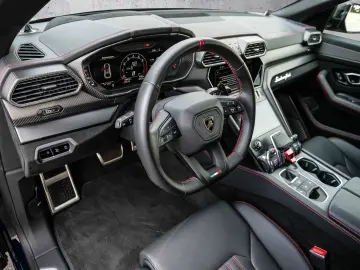 Urus Performante Blu Lacus