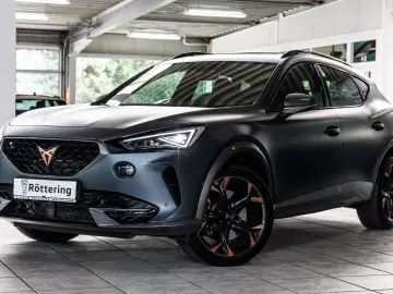 Formentor VZ 4Drive MATRIX PANO KAMERA LEDER