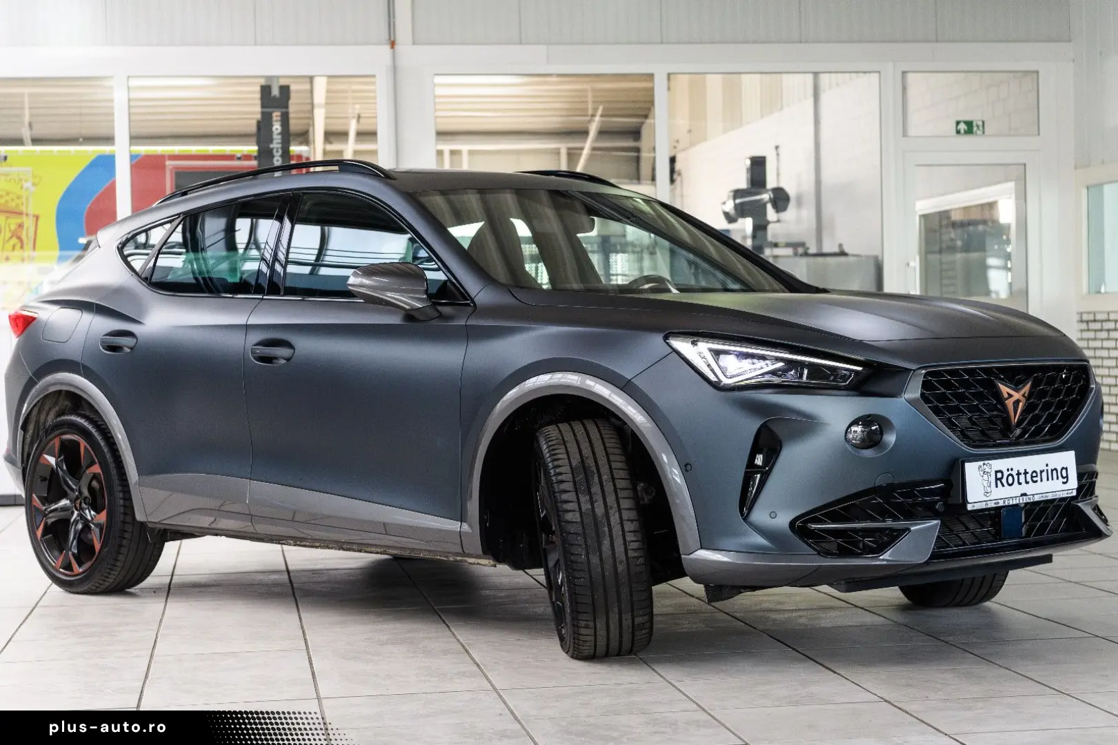 Formentor VZ 4Drive MATRIX PANO KAMERA LEDER