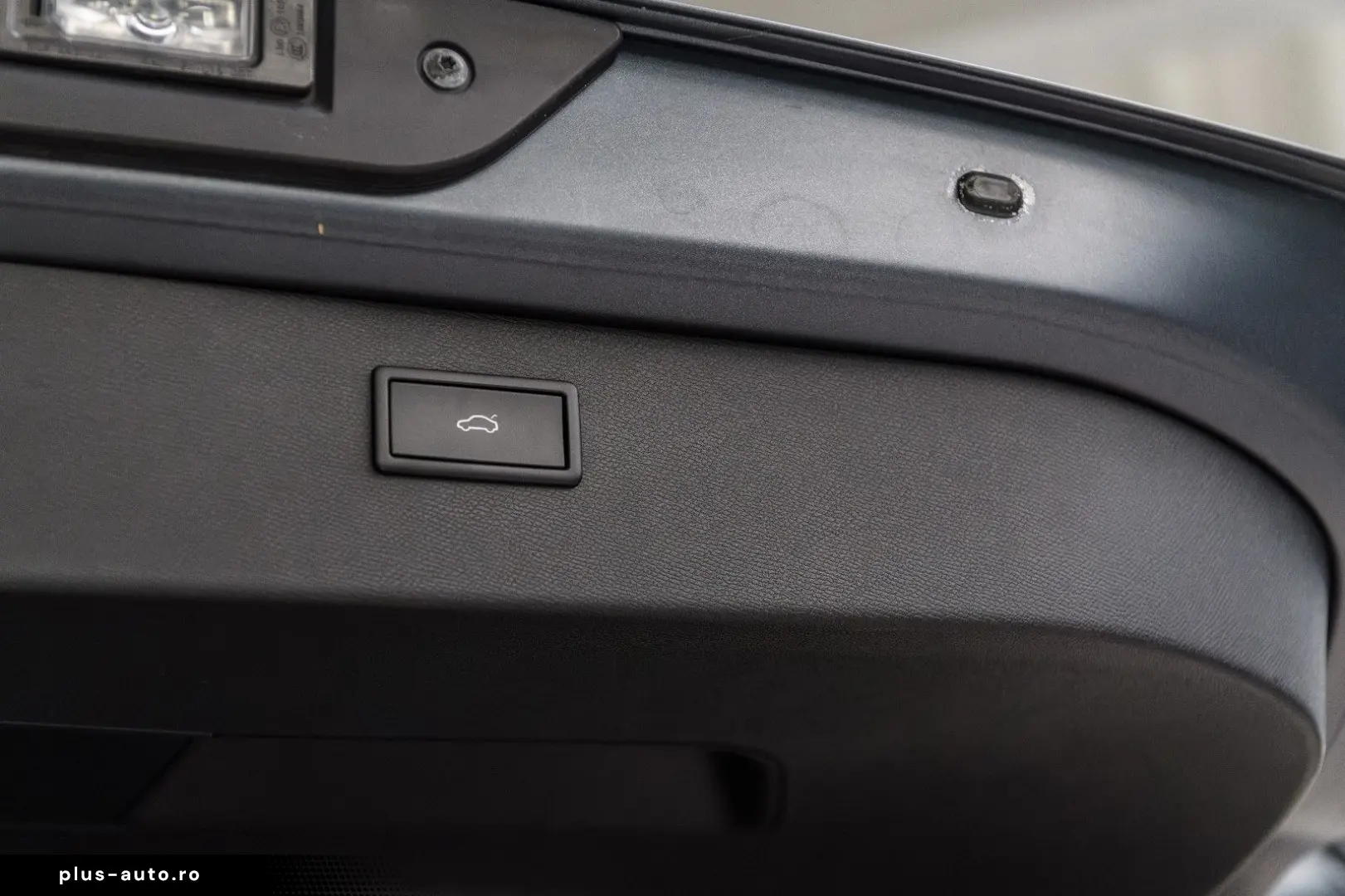 Formentor VZ 4Drive MATRIX PANO KAMERA LEDER