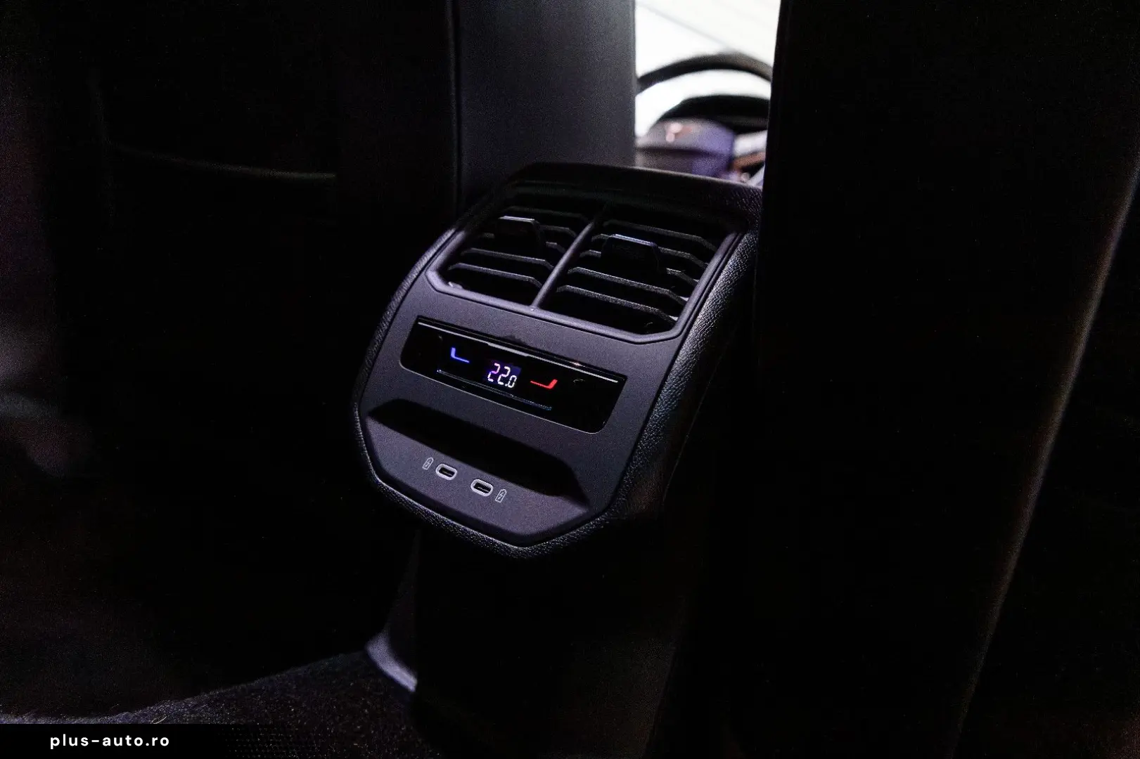 Formentor VZ 4Drive MATRIX PANO KAMERA LEDER