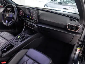 Formentor VZ 4Drive MATRIX PANO KAMERA LEDER