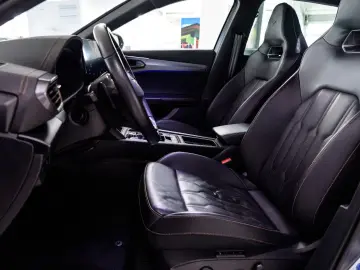 Formentor VZ 4Drive MATRIX PANO KAMERA LEDER