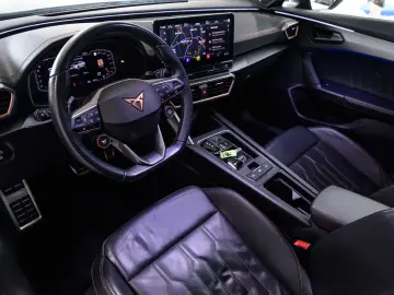 Formentor VZ 4Drive MATRIX PANO KAMERA LEDER