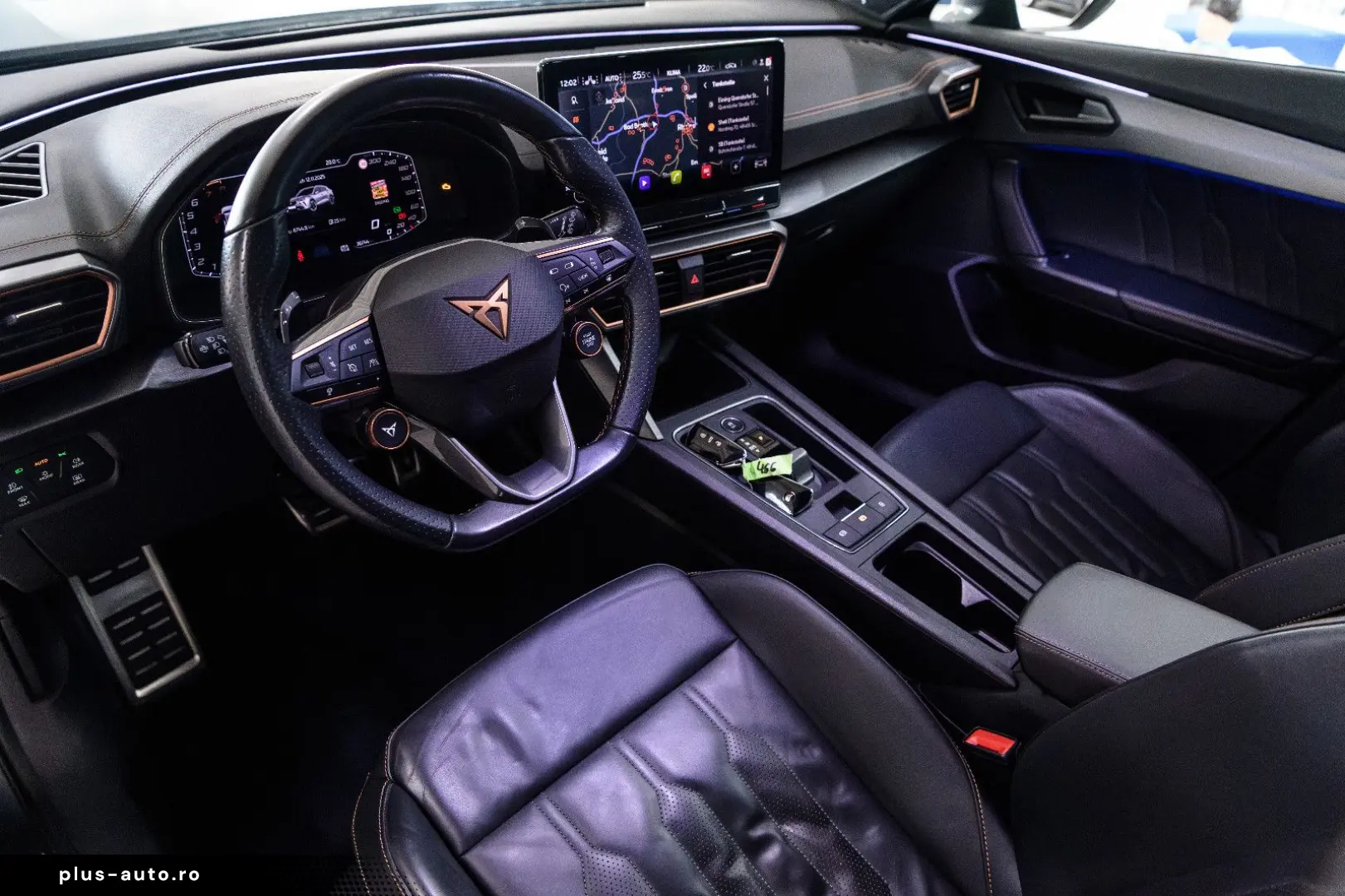 Formentor VZ 4Drive MATRIX PANO KAMERA LEDER