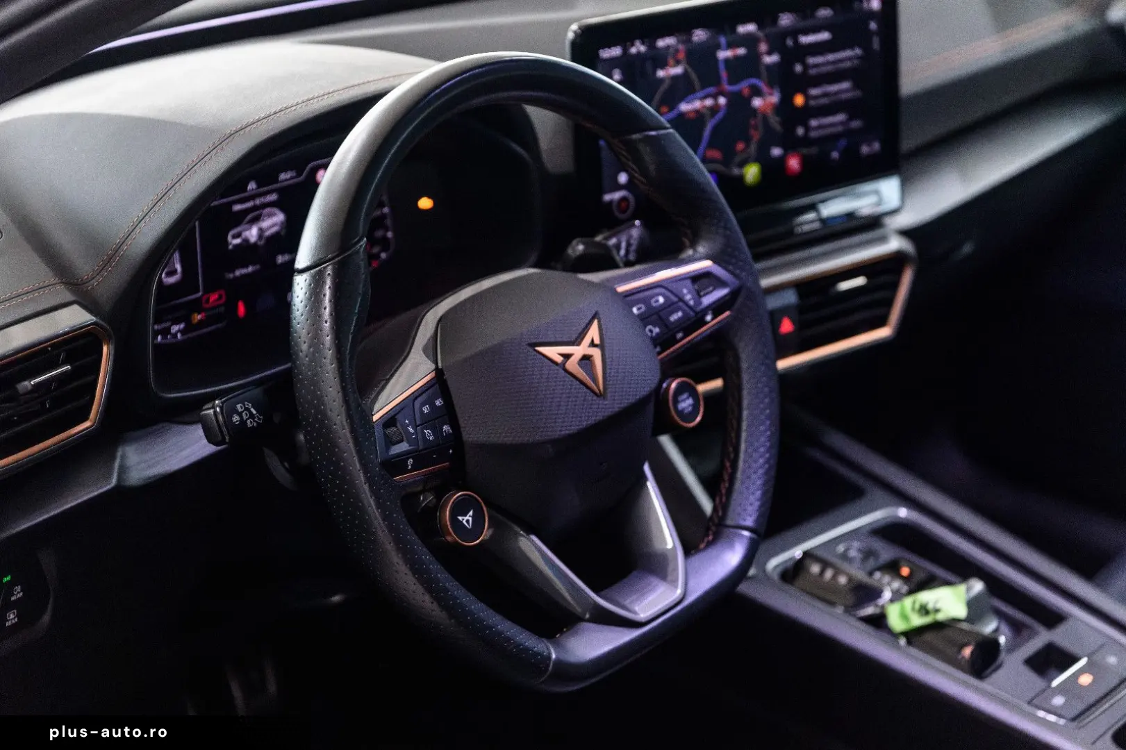 Formentor VZ 4Drive MATRIX PANO KAMERA LEDER