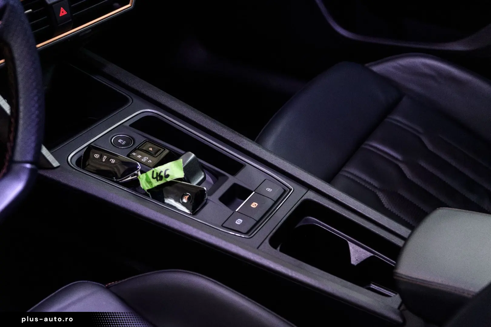 Formentor VZ 4Drive MATRIX PANO KAMERA LEDER