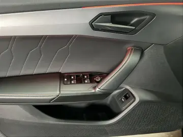 Formentor VZ 4D AHK Pano LED LM 19  Navi RFK ACC