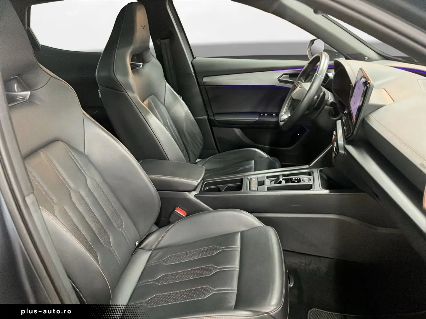 Formentor VZ 4D AHK Pano LED LM 19  Navi RFK ACC