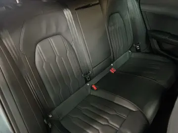 Formentor VZ 4D AHK Pano LED LM 19  Navi RFK ACC