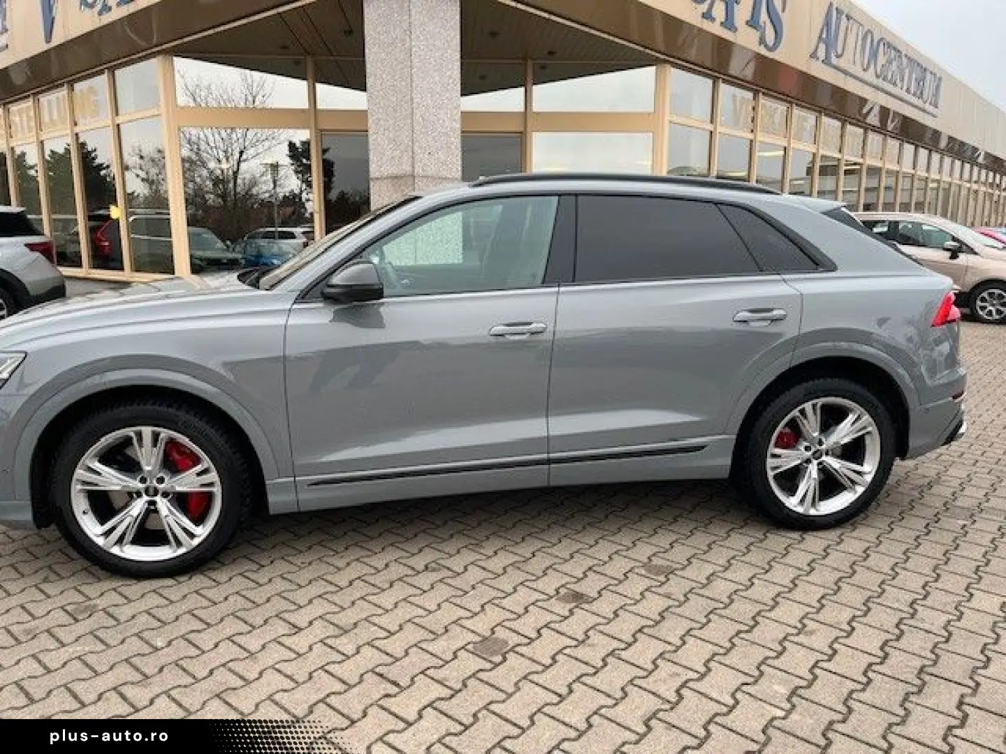 SQ8 4.0 TFSI quattro competition plus