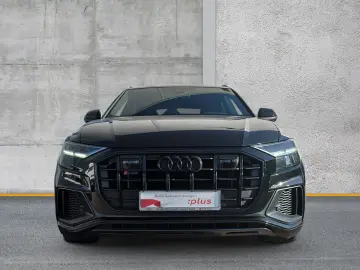 SQ8 TFSI V8 S-SITZE PANO AIR LEDER LM23