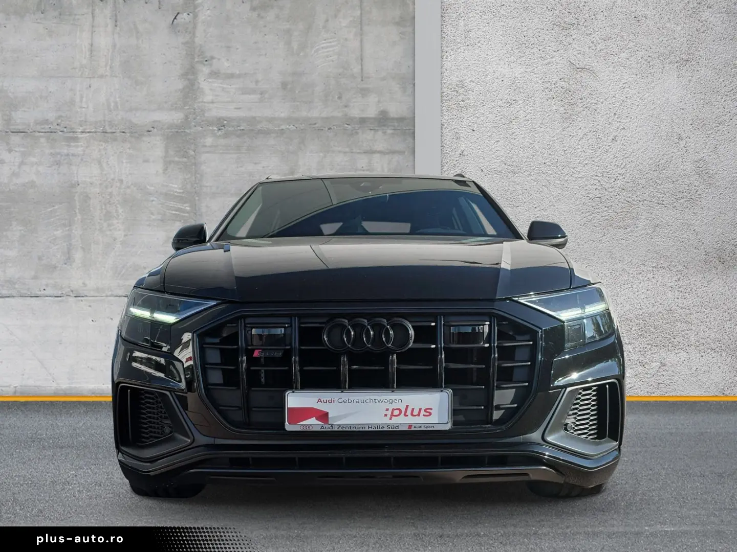 SQ8 TFSI V8 S-SITZE PANO AIR LEDER LM23