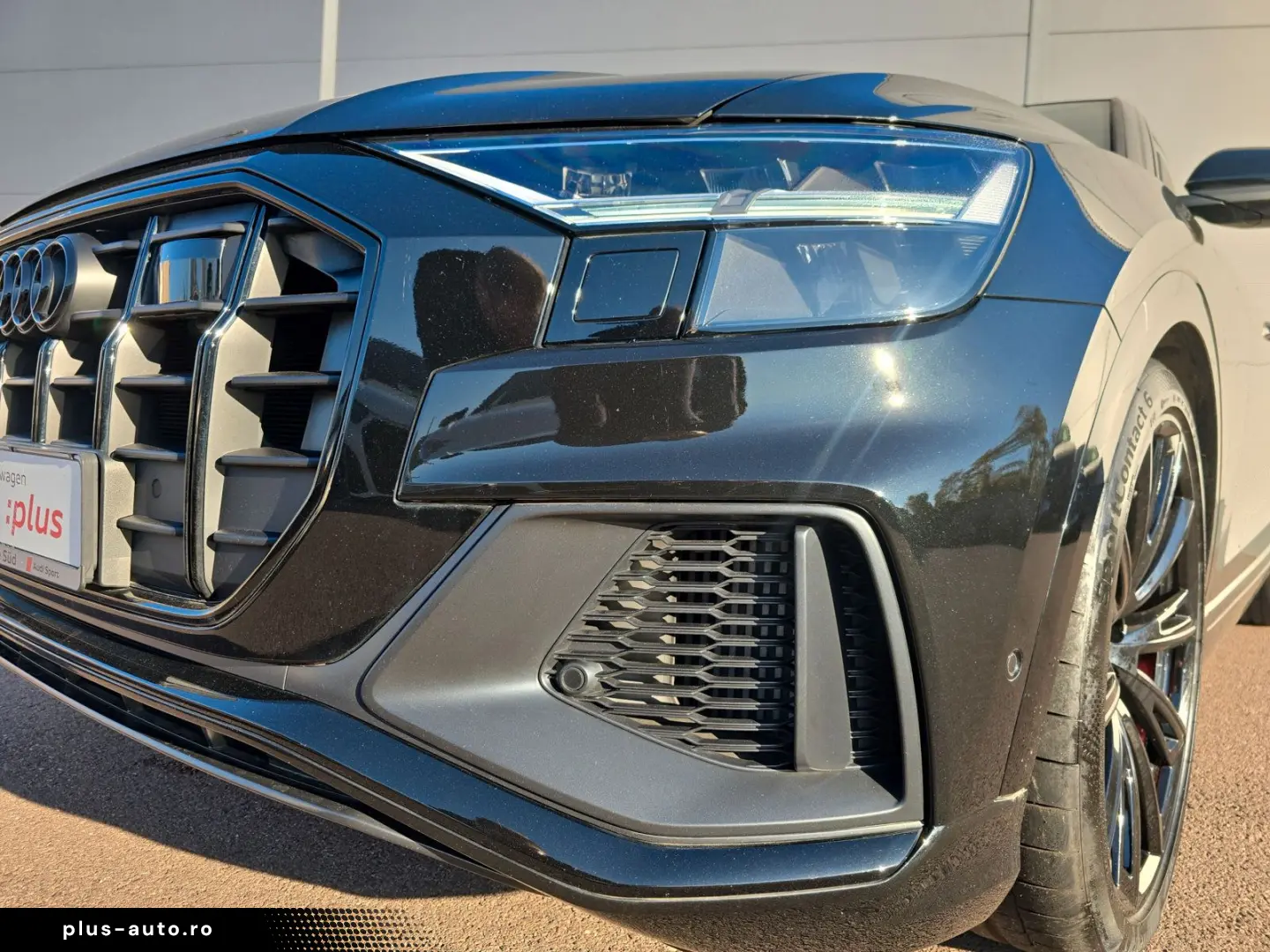 SQ8 TFSI V8 S-SITZE PANO AIR LEDER LM23