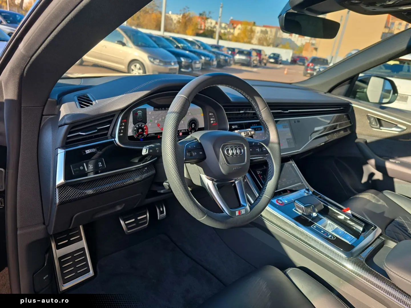 SQ8 TFSI V8 S-SITZE PANO AIR LEDER LM23