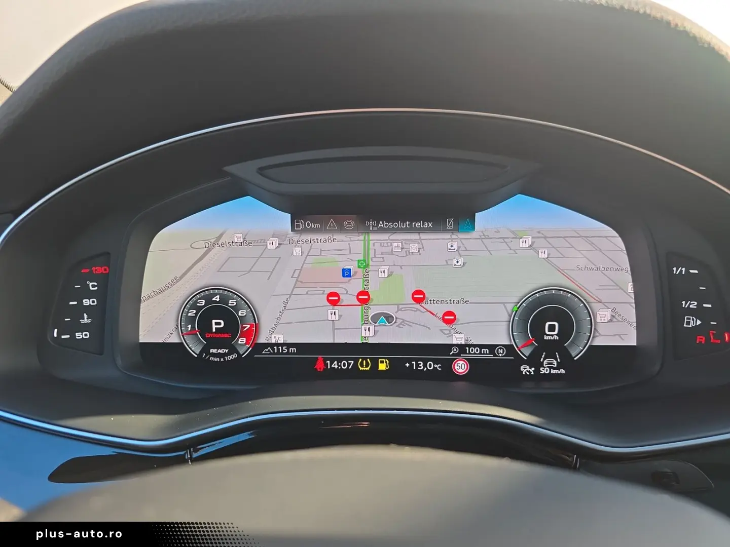 SQ8 TFSI V8 S-SITZE PANO AIR LEDER LM23