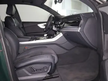 Q8  S-Line 55TFSI
