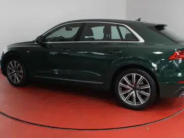 Q8  S-Line 55TFSI