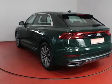 Q8  S-Line 55TFSI
