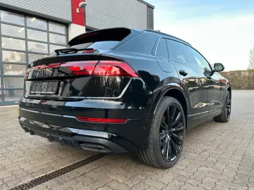 Q8 50 TDI HUD   Luft   Pano