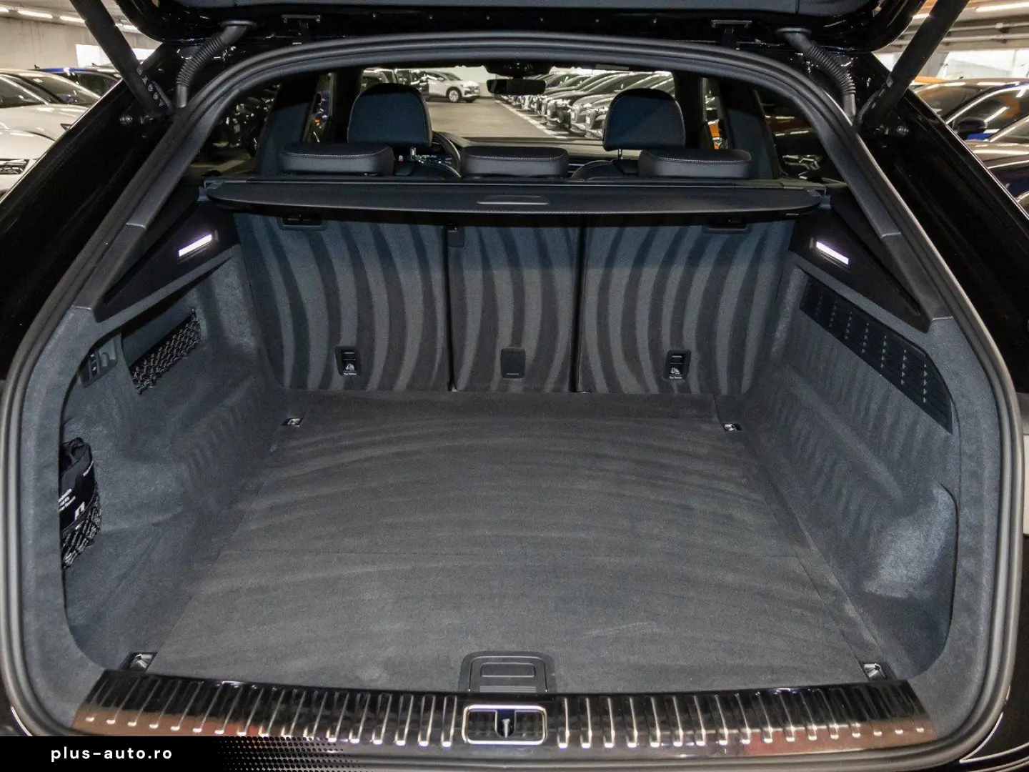 Q8 50 TDI quattro S line Laser OLED Pano B&O 23