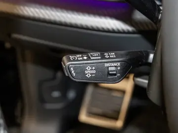 Q8 50 TDI quattro S line Laser OLED Pano B&O 23