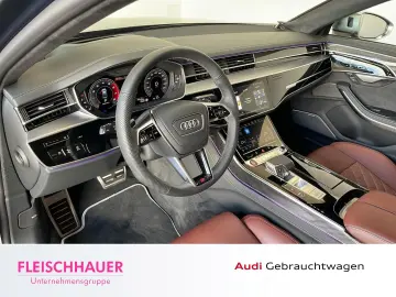 S8 4.0 TFSI quattro tiptronic Matrix-LED B & O N