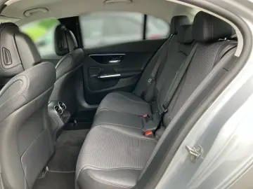 C 220 d Avantgarde LenkradH AHK Kamera Totwinkel