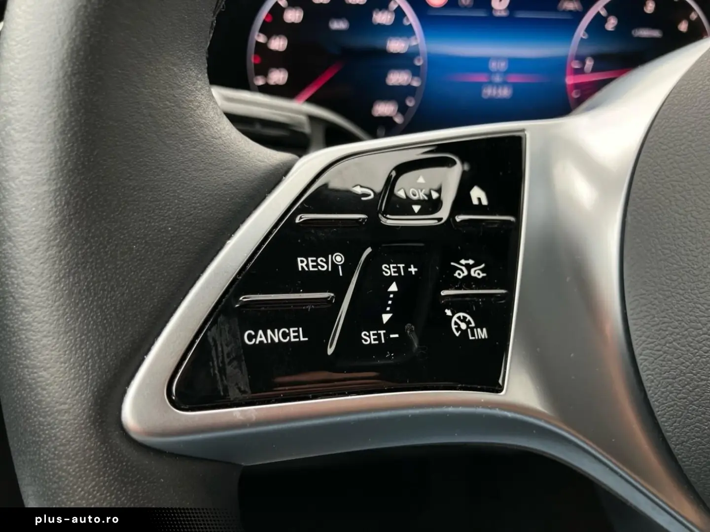 C 220 d Avantgarde LenkradH AHK Kamera Totwinkel