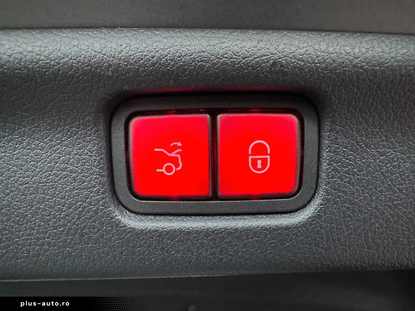 C 220d AMG  MAGNO Night Pano Sound Memo DigiLigh