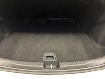 C 180 AMG MBUX Memory Ambiente CarPlay KAMERA