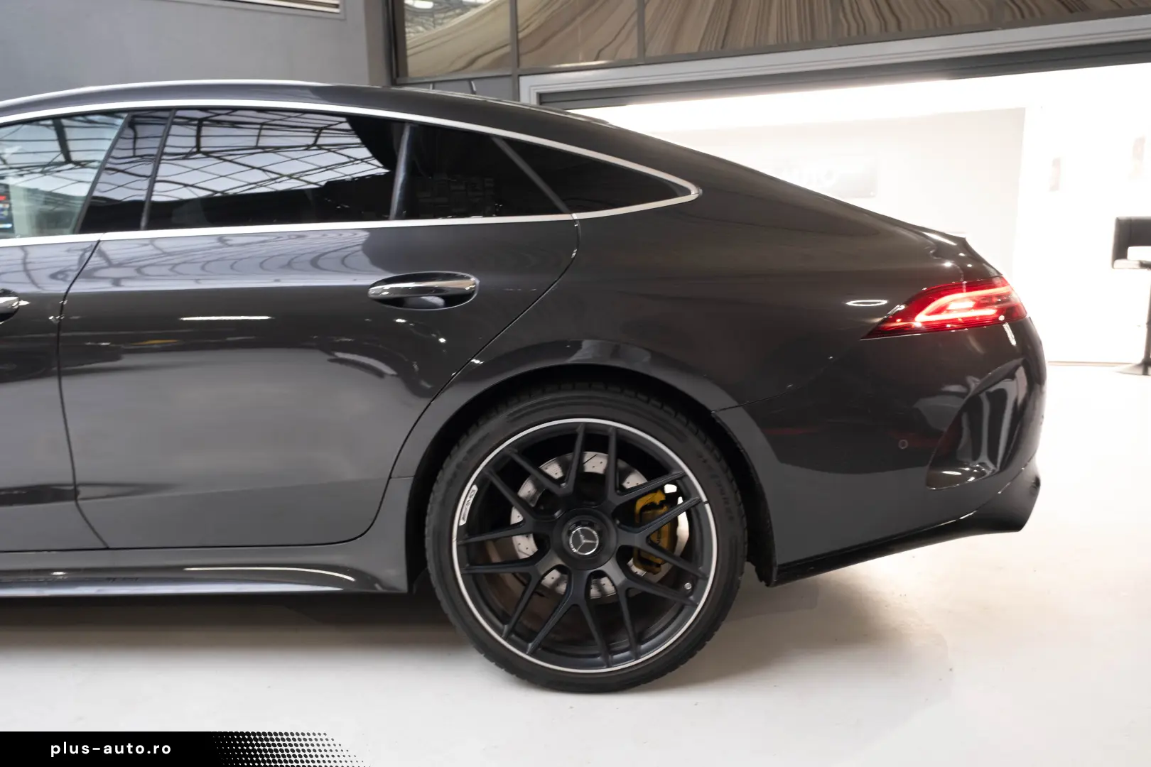 Mercedes-AMG GT 53 4MATIC