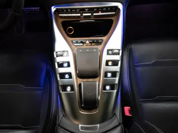 Mercedes-AMG GT 53 4MATIC