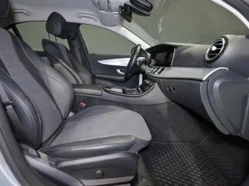 E 220 d AVANTGARDE STHZ MEMORY SHZ TOT