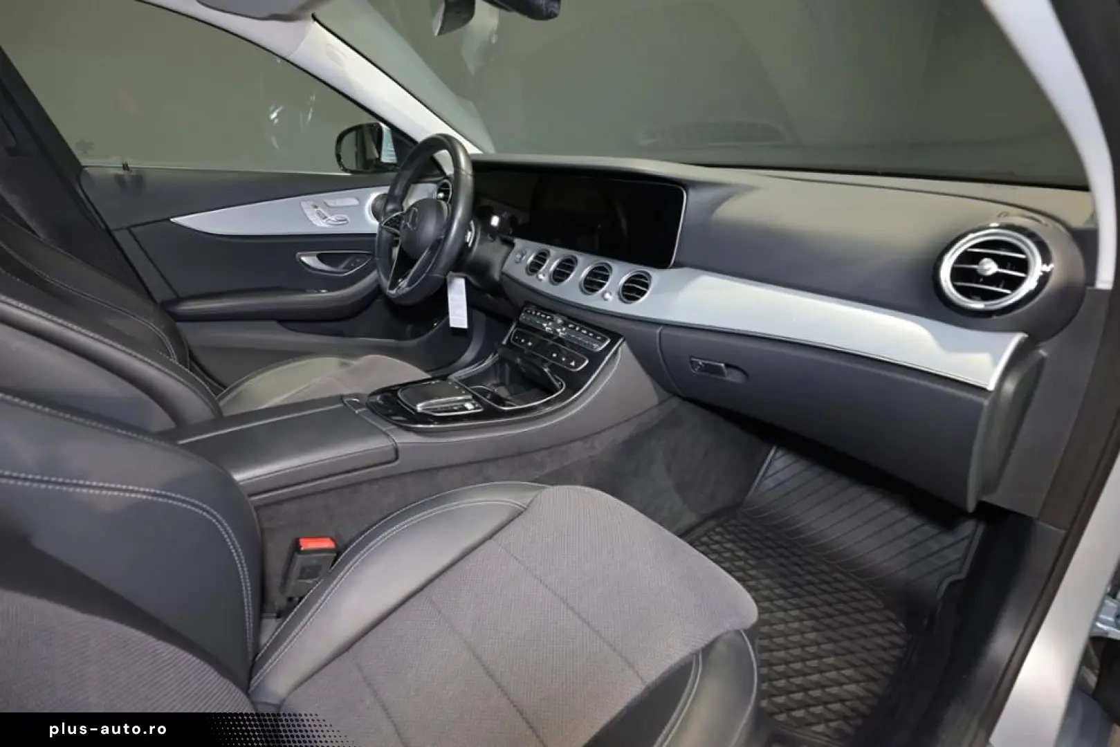 E 220 d AVANTGARDE STHZ MEMORY SHZ TOT