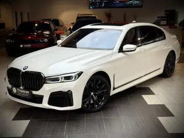 740dL Lang M Sport Lounge Tisch 3xTV B&W